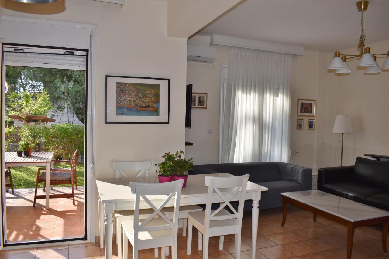 Kripis House Ferienhaus *