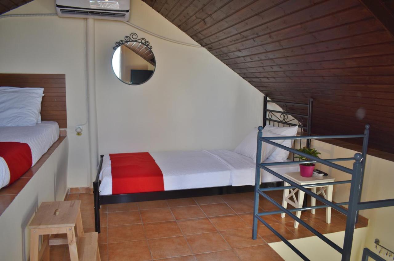 Kripis House
